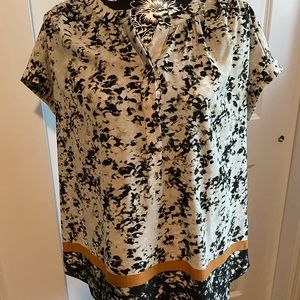 Great Condition! Simply Vera Wang Blouse